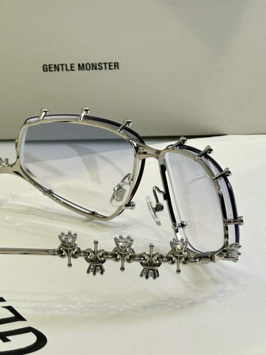 Picture of Gentle Monster Sunglasses _SKUfw59864811fw